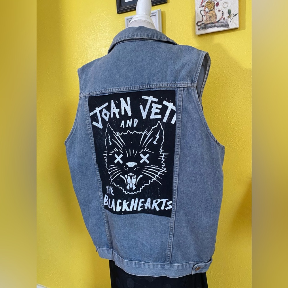 DIY punk denim vest. Joan Jett back patch. Plus size. Retro 1980’s style.